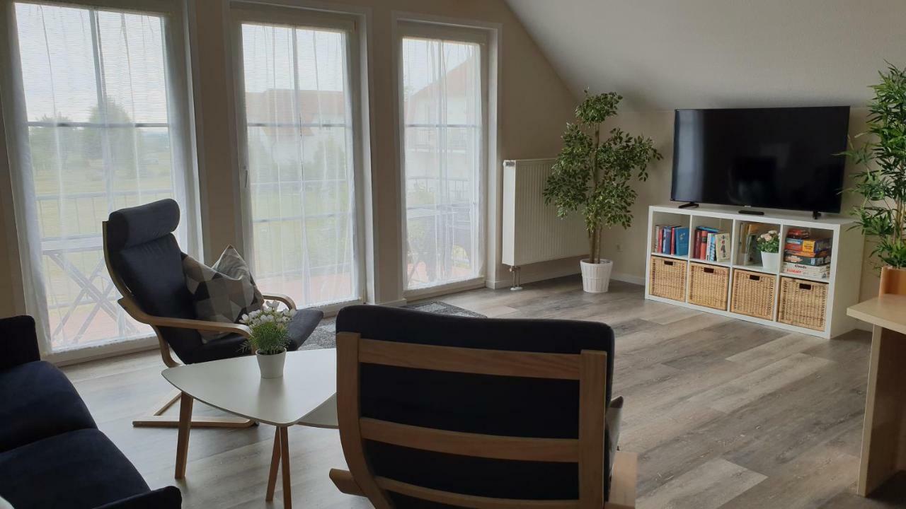 Ferienapartment Wiese & Meer Auf Ruegen Neddesitz Exterior foto